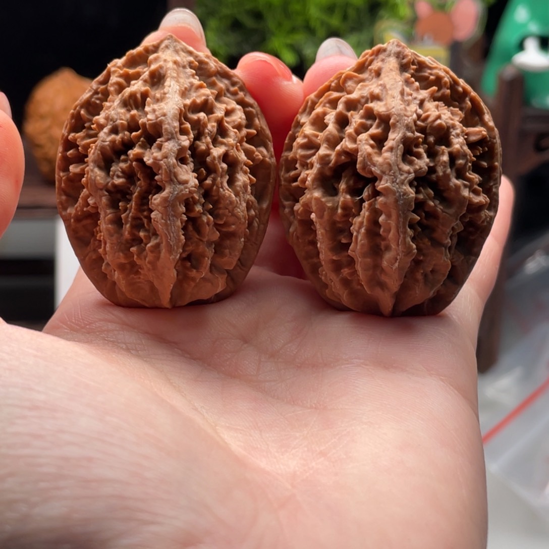 文玩核桃把件小楸千68