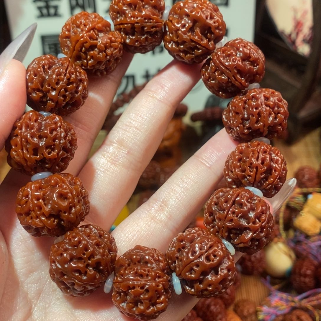 金刚菩提手串216肉玉华