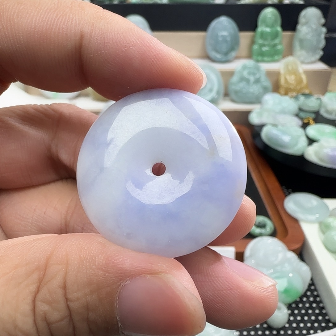 雨***薇翡翠未镶嵌吊坠(不含链)