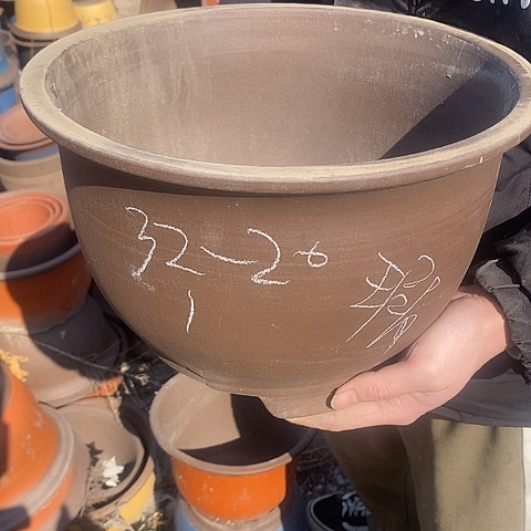 紫砂中国宜兴紫砂花盆，