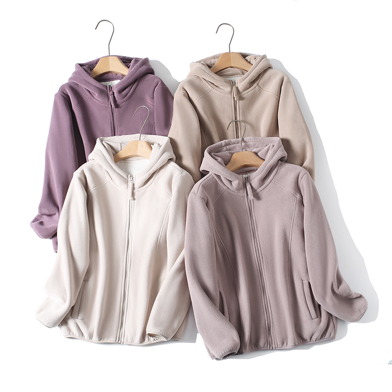 卡洛町大码女装110-200斤冬季新款百搭休闲连帽加绒保暖外套8329