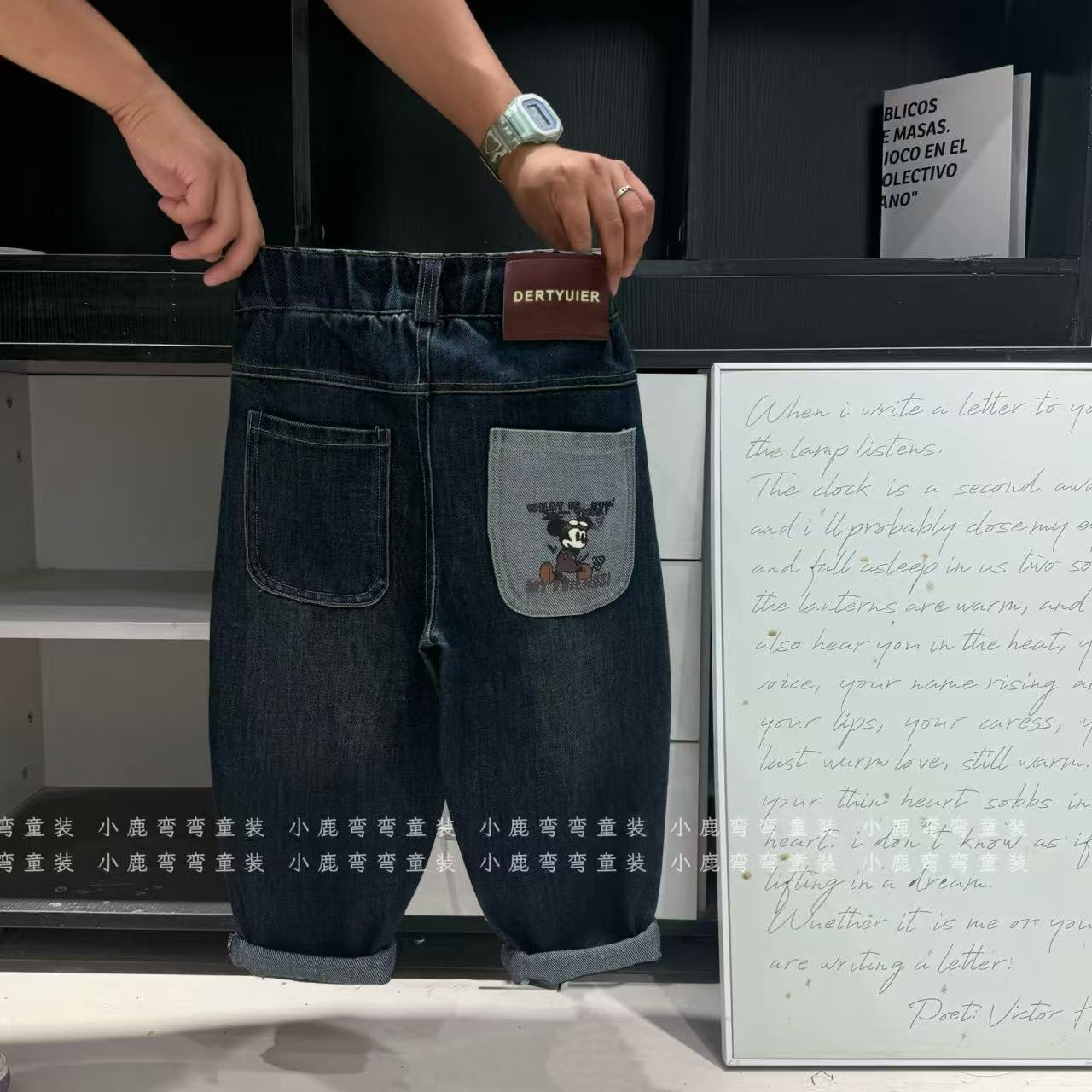 【小鹿家】C25133春秋后袋墨镜米奇牛仔裤