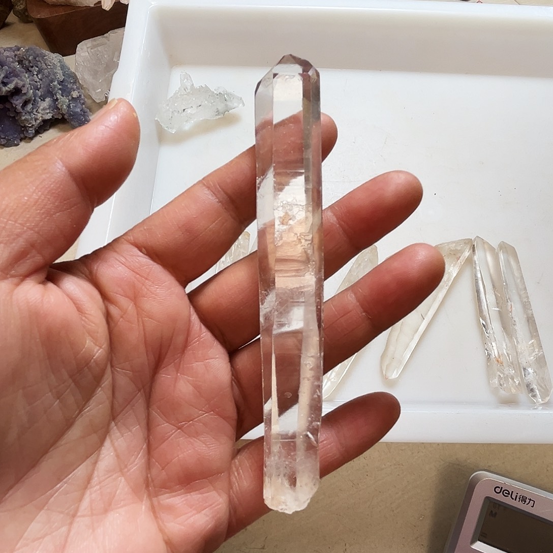 C***a珠宝半成品未镶嵌水晶