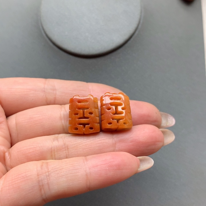 翡翠颈饰未镶嵌醉****M