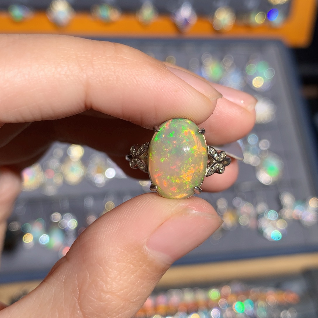 银S925镶嵌欧泊欧泊戒指y