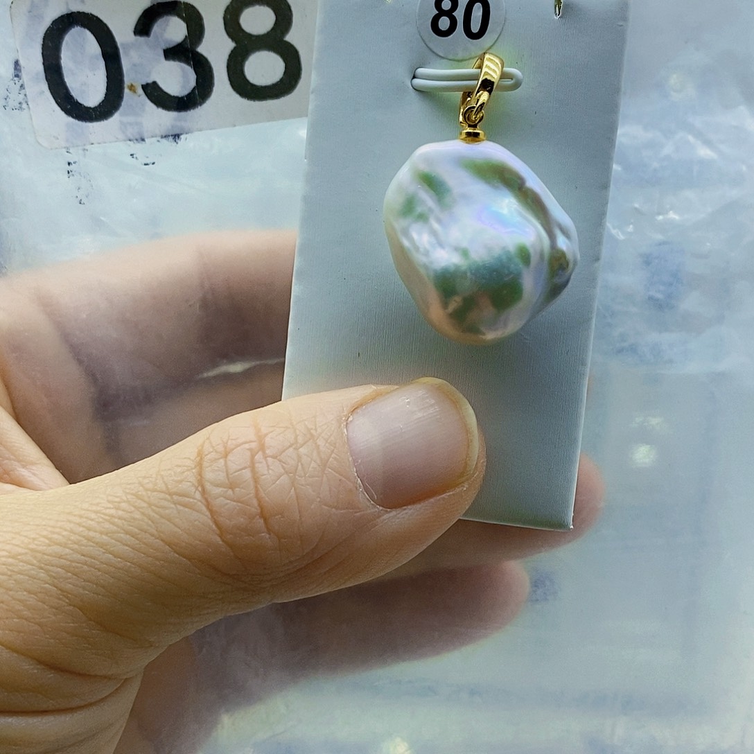 合金淡水珍珠颈饰