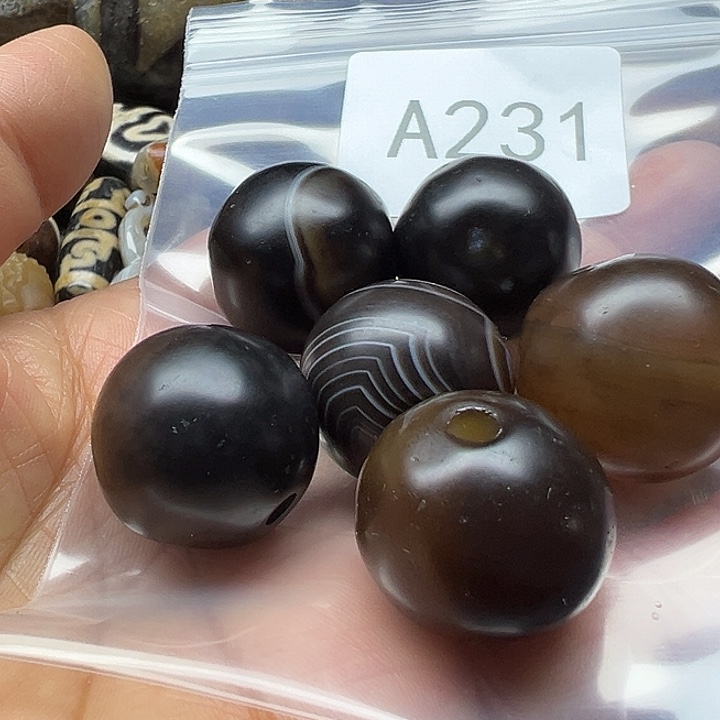 琪***玛瑙/玉髓未镶嵌手链