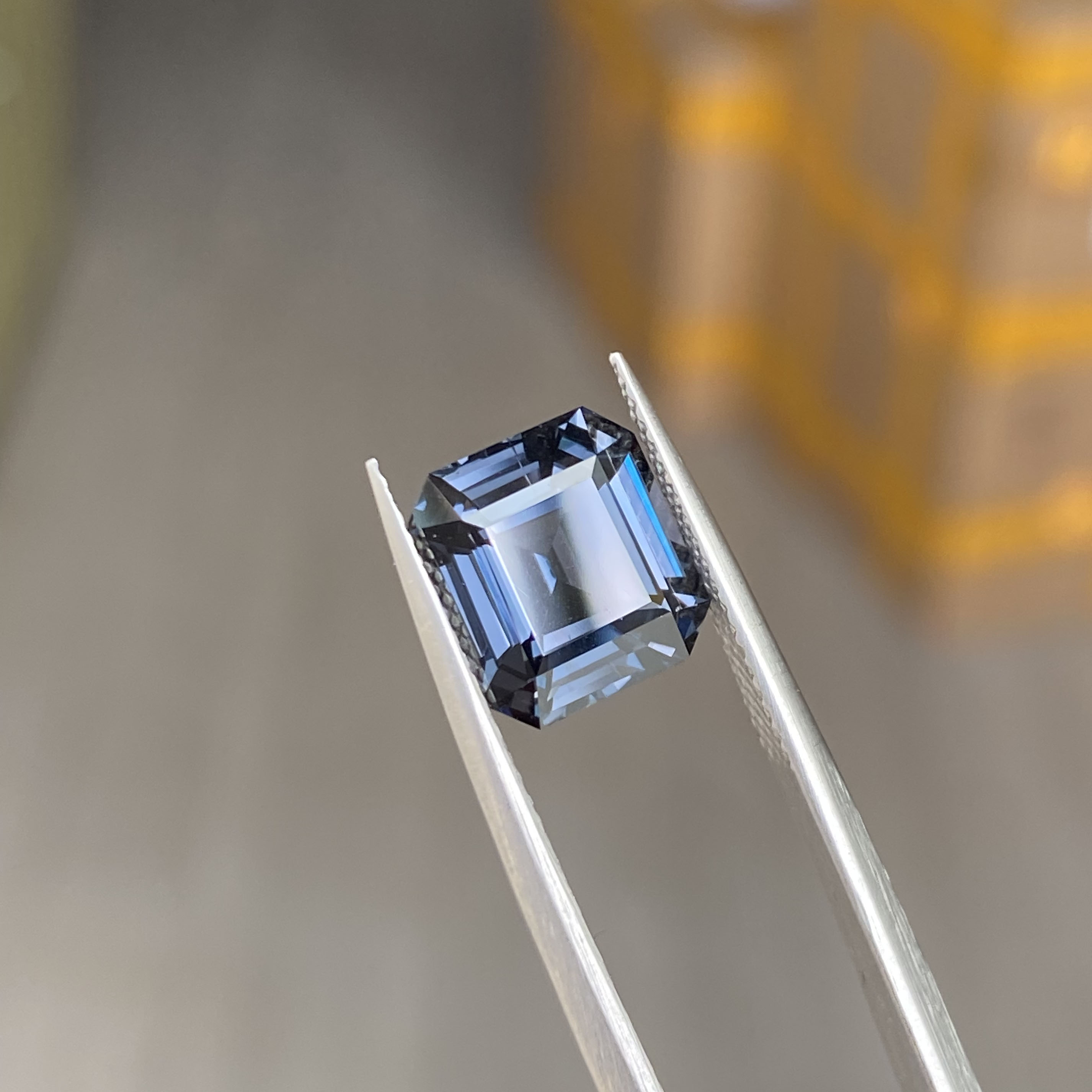 黑武士尖晶石4.25克拉精品干净大颗通透