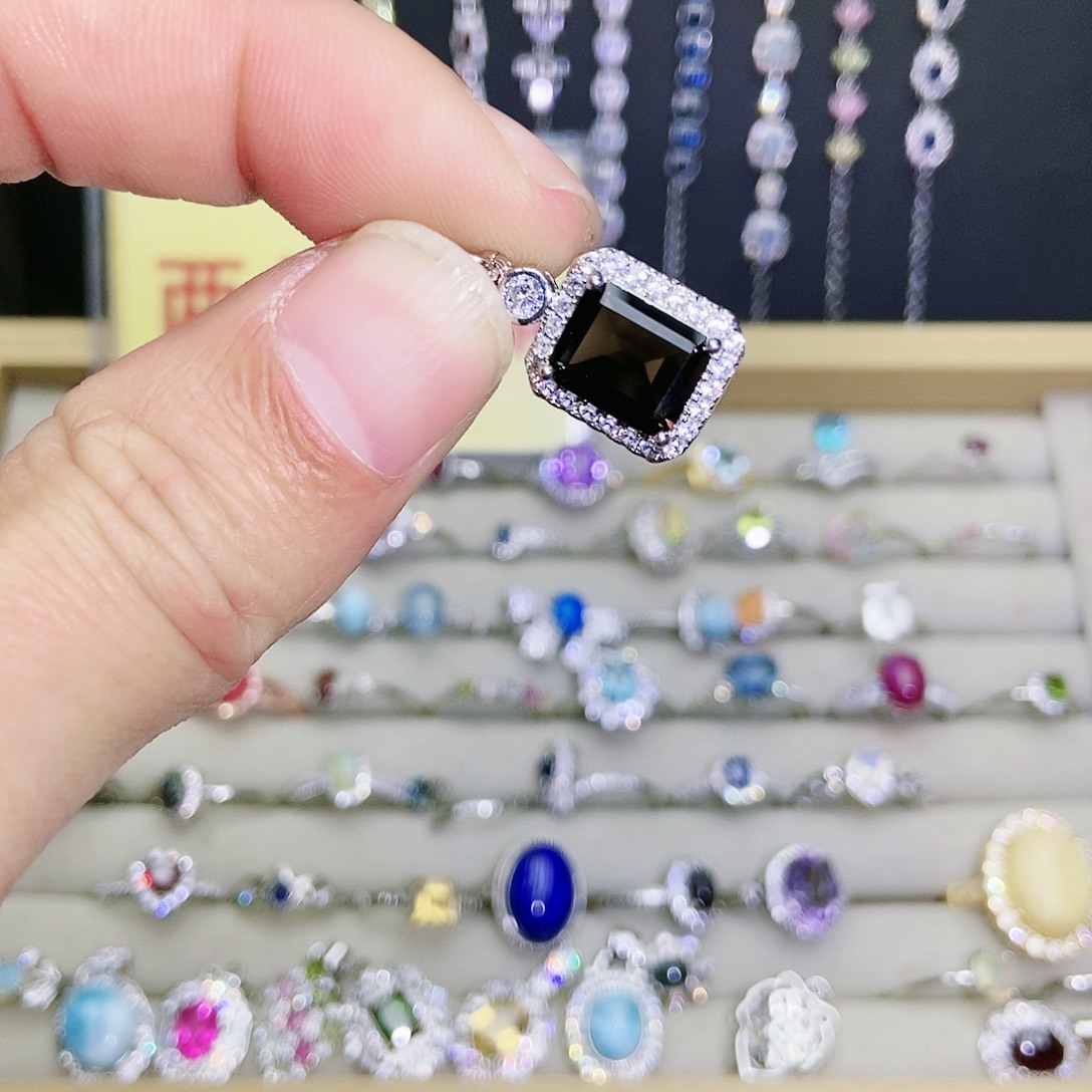 【闪购商品】吊坠(不含链)未镶嵌水晶