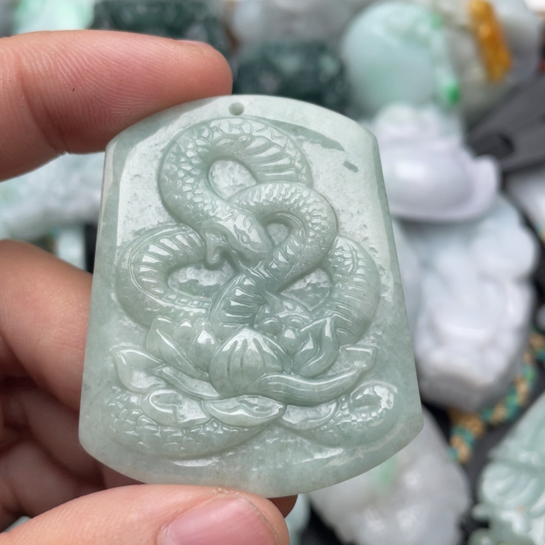 翡翠未镶嵌吊坠(不含链)