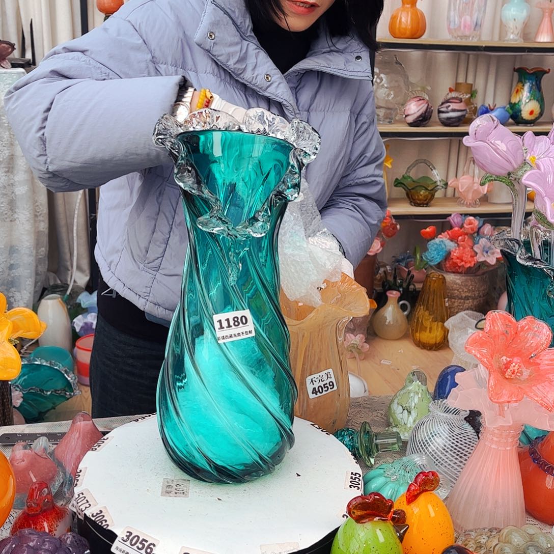 大女王福利家悦琉璃工艺品