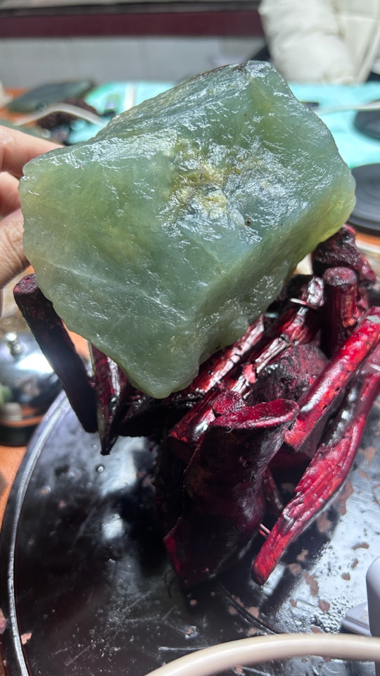 天然岫玉原石多样性发货8