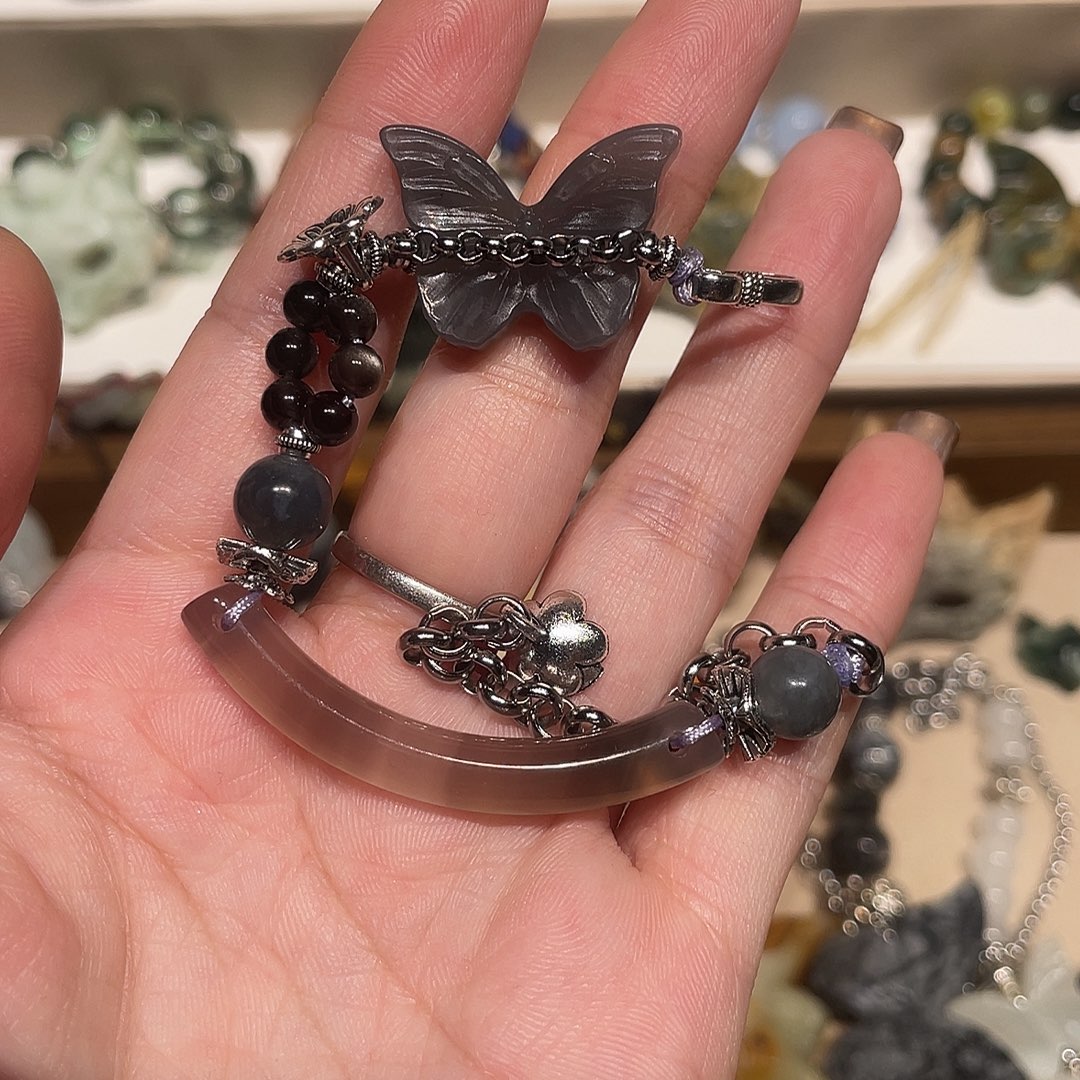 蛇纹石玉合金颈饰