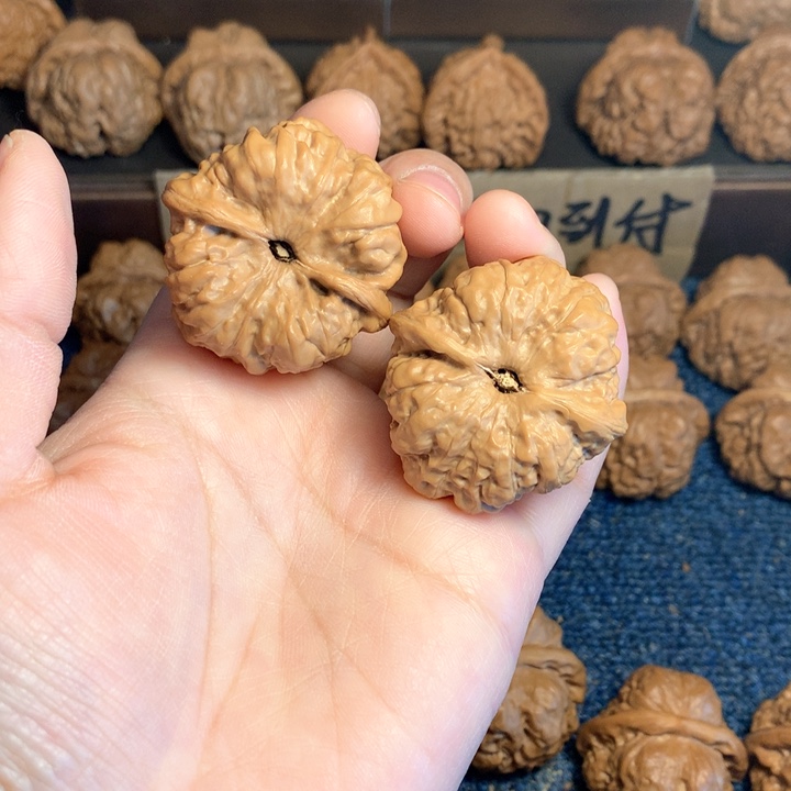 桃核吊坠逸*竹蛤蟆核桃