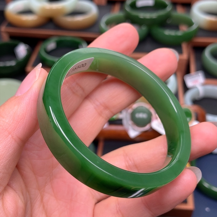 和田玉（碧玉）未镶嵌手镯52