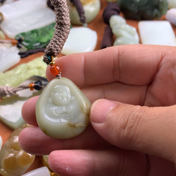 未镶嵌和田玉挂件