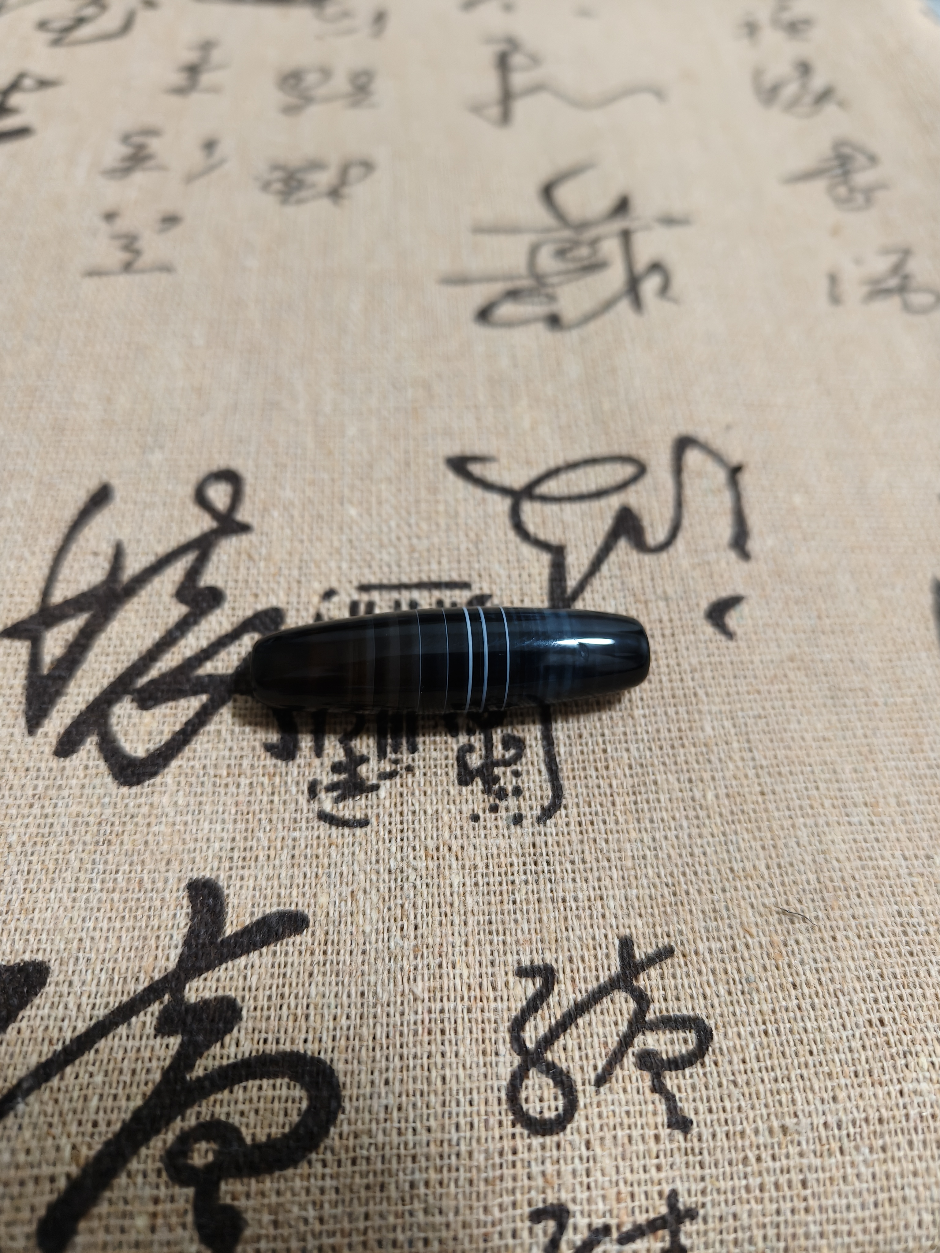 天然缠丝玛瑙桶珠高光亮面咖色精工打磨