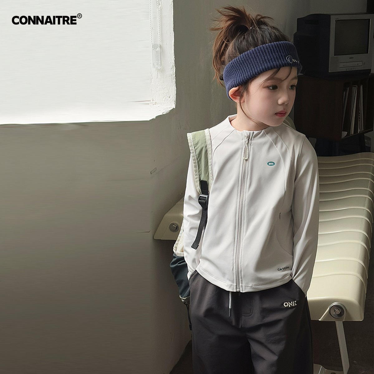 「CONNAITRE」【春日“动“态】高弹瑜伽料女中大童长袖运动外套GQ1569