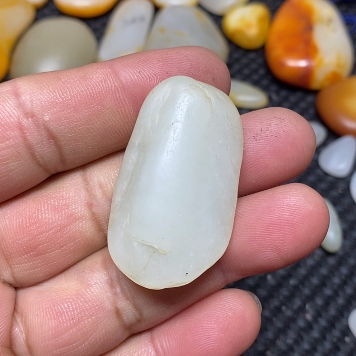 和田玉珠宝奇石未镶嵌