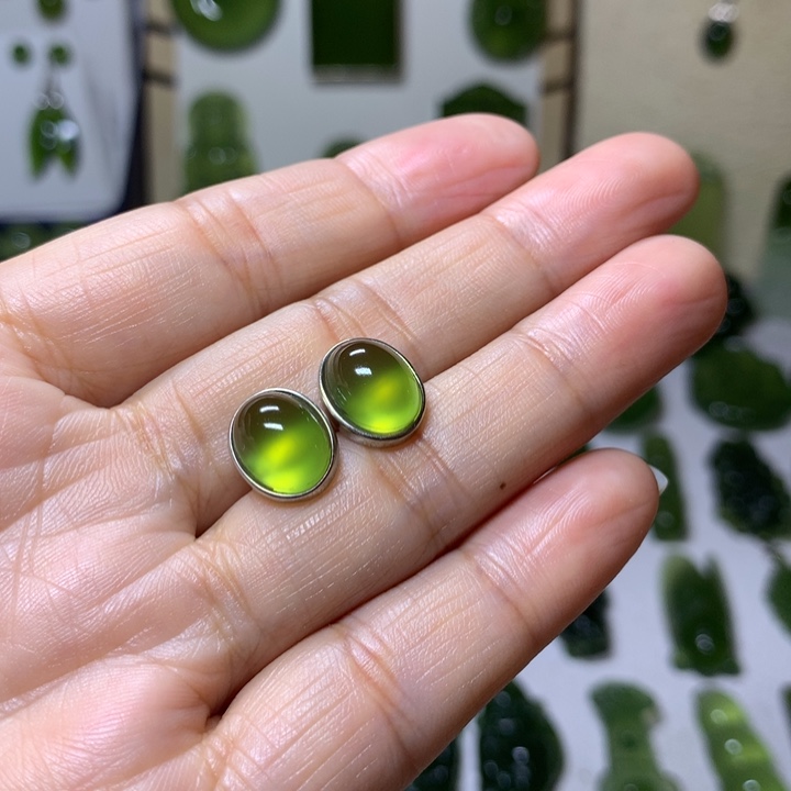 岫玉耳钉银S925镶嵌耳钉