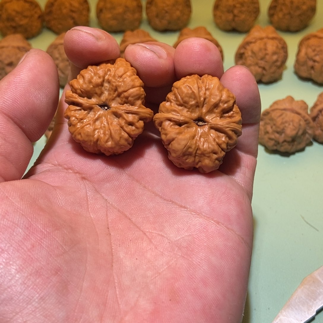 文玩核桃吊坠梦*·蛤蟆头33全品