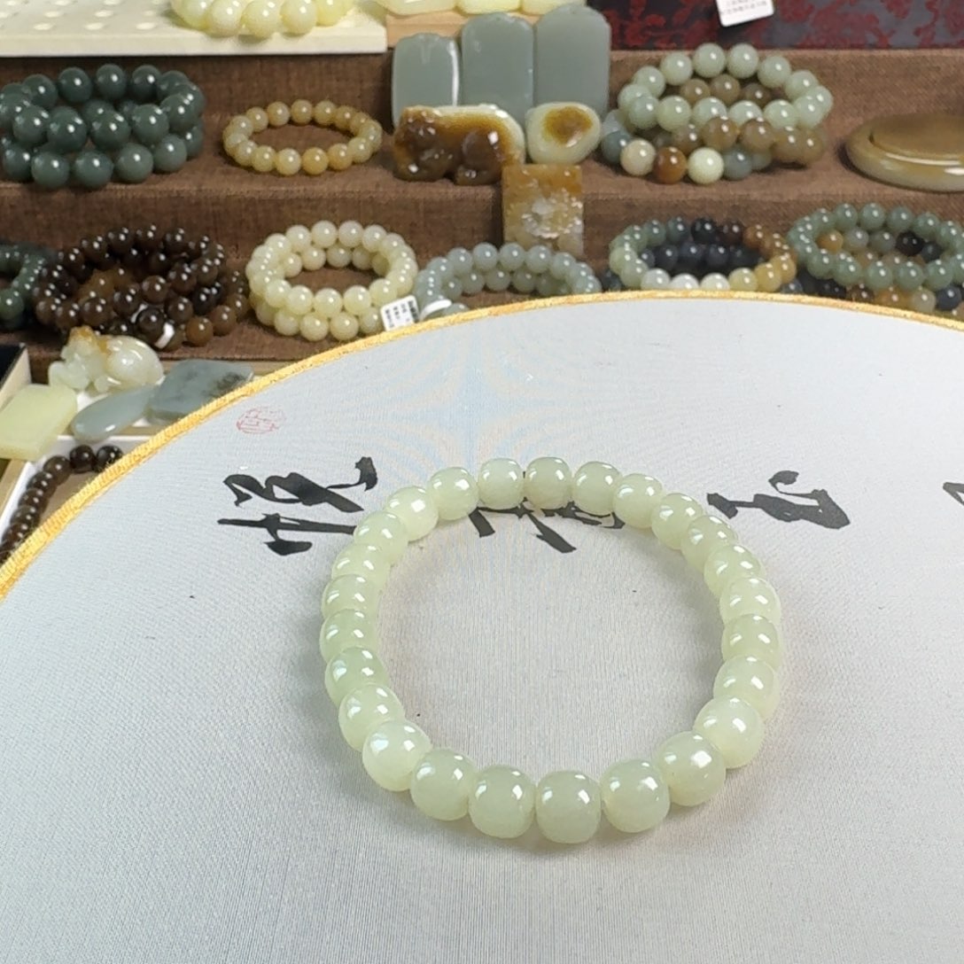 天***️和田玉未镶嵌手链