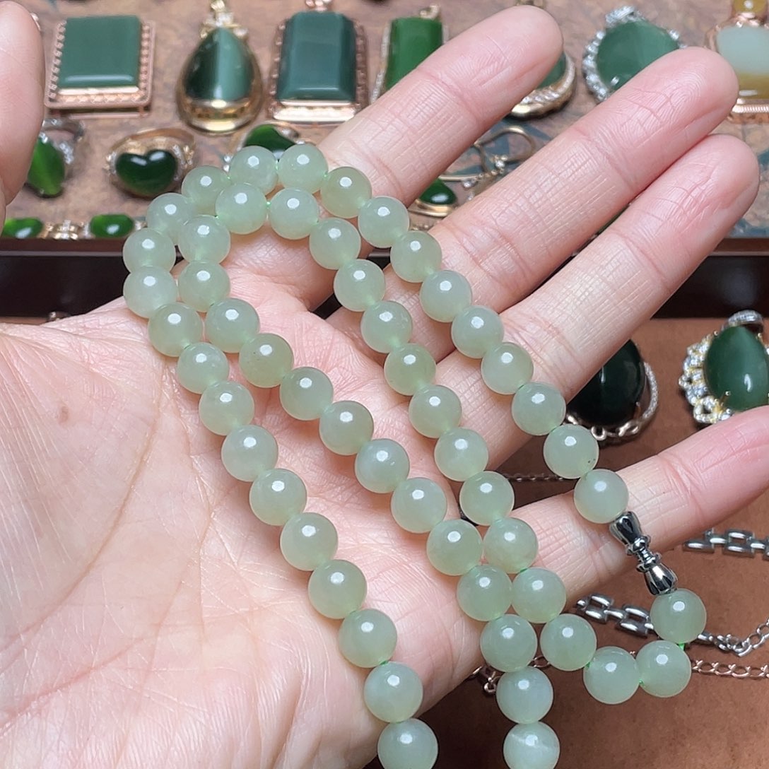 和田玉未镶嵌吊坠(不含链)妈妈链