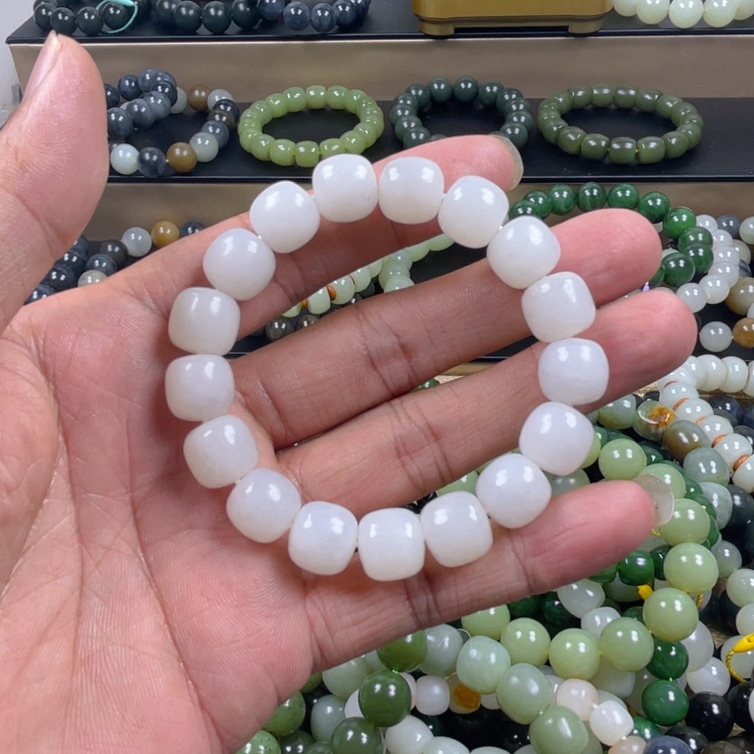 和田玉手串未镶嵌玫***生