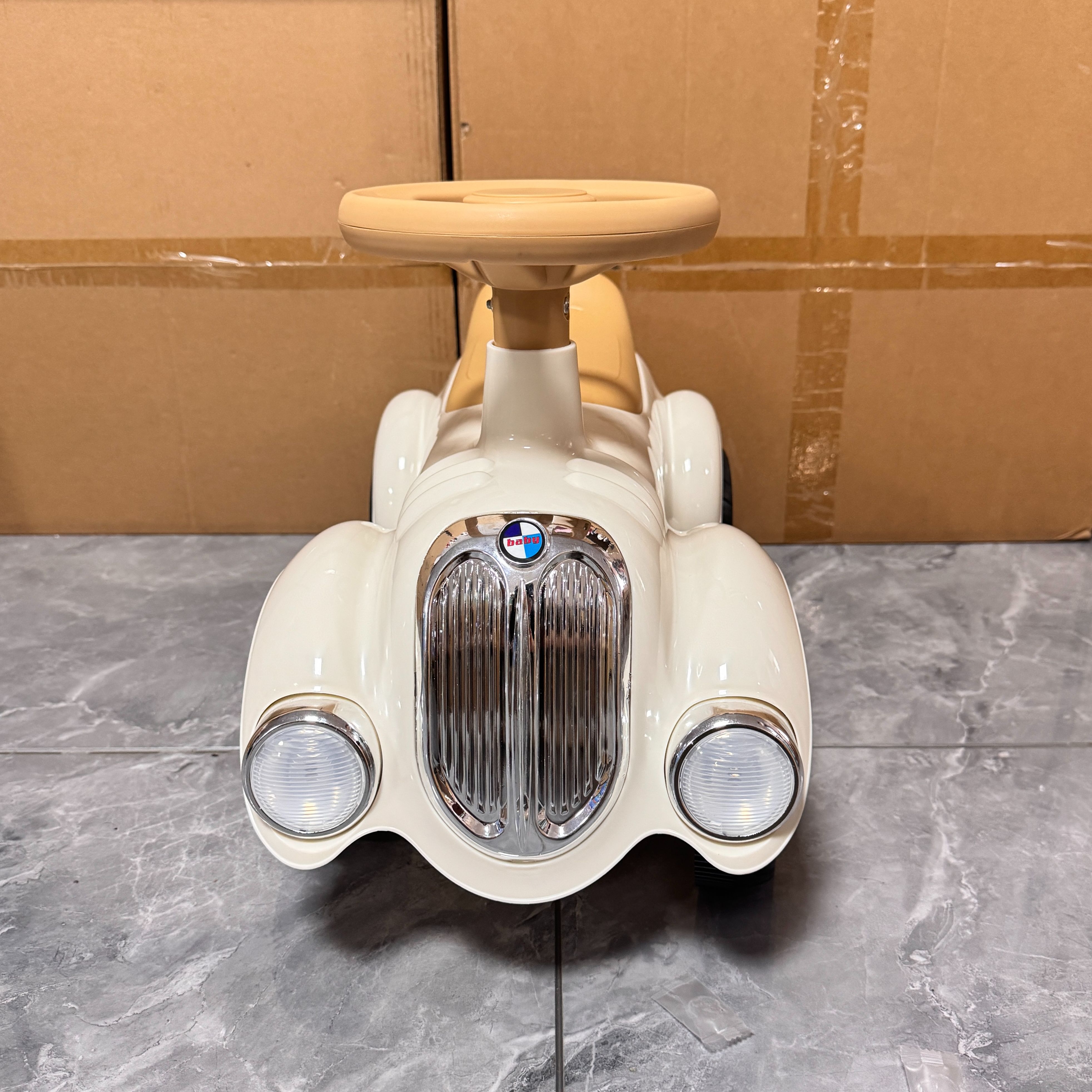 随机发新款儿童花生车滑行款宝宝自行车无脚踏溜溜车童车滑行车DC