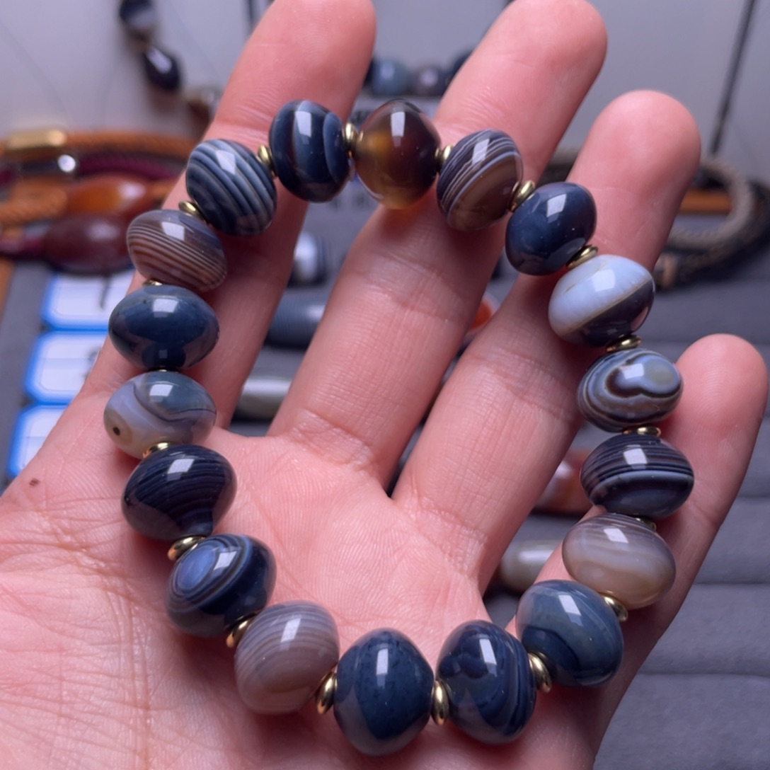 P***K玛瑙/玉髓合金颈饰