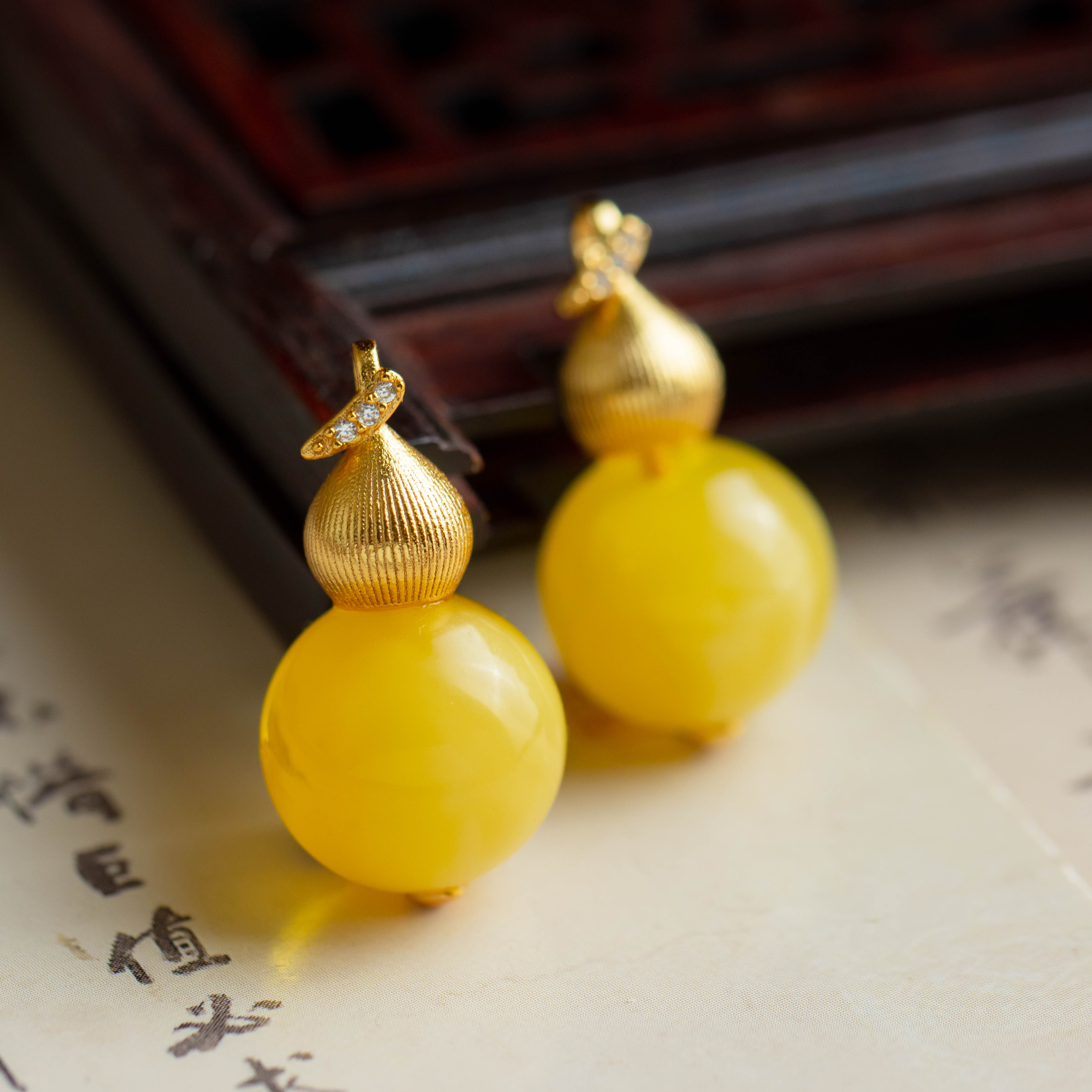 S925银镶嵌蜜蜡圆珠葫芦吊坠不含链（多样性发货 发其一）
