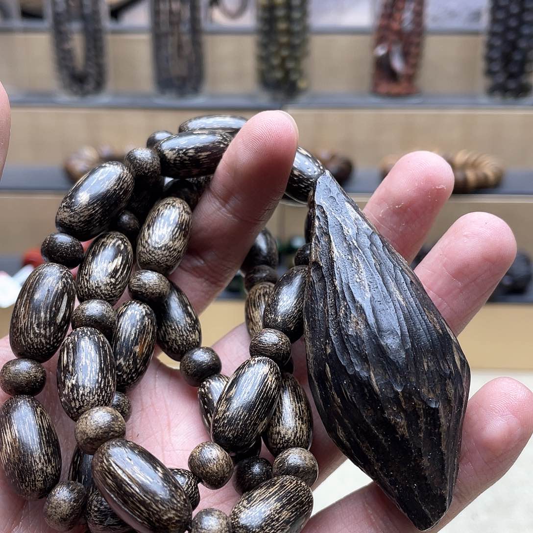 乌木类其他虫漏吊坠354