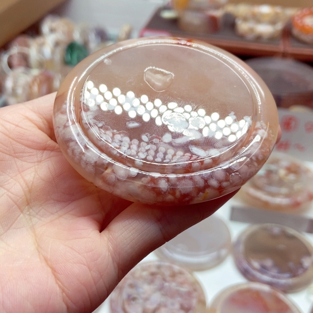 小***易玛瑙/玉髓手镯未镶嵌