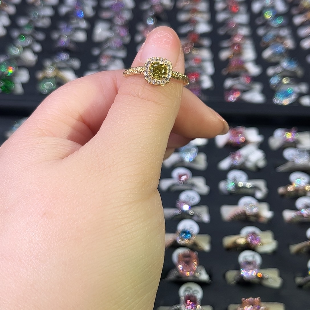 莫桑石非金属B活口小黄方糖