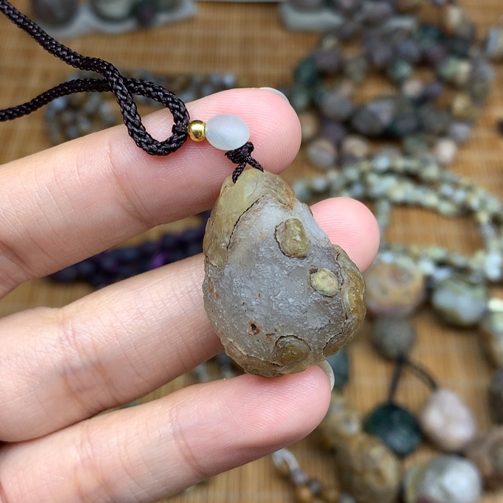 玛瑙/玉髓珠宝半成品未镶嵌?**糖