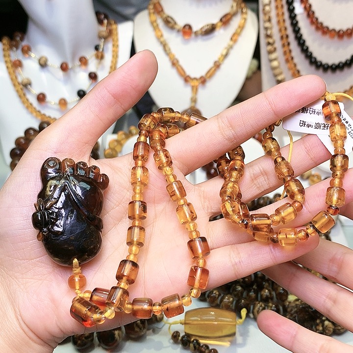 琥珀裸石未镶嵌46脚丫