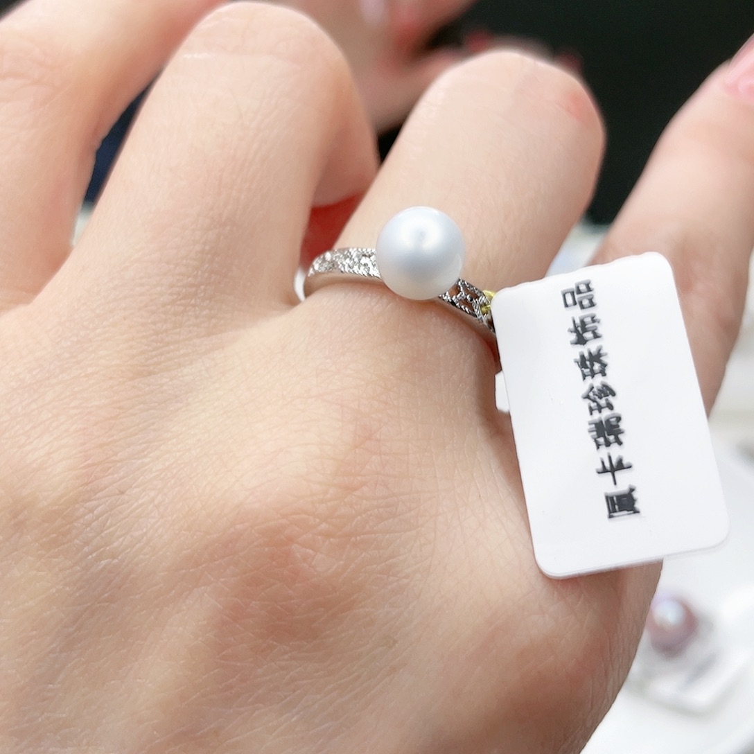 淡水珍珠颈饰未镶嵌