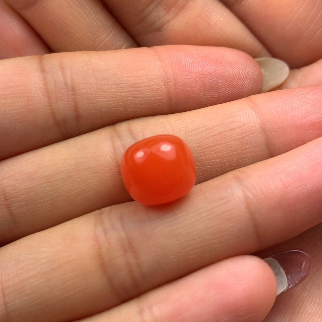 南红玛瑙珠子未镶嵌