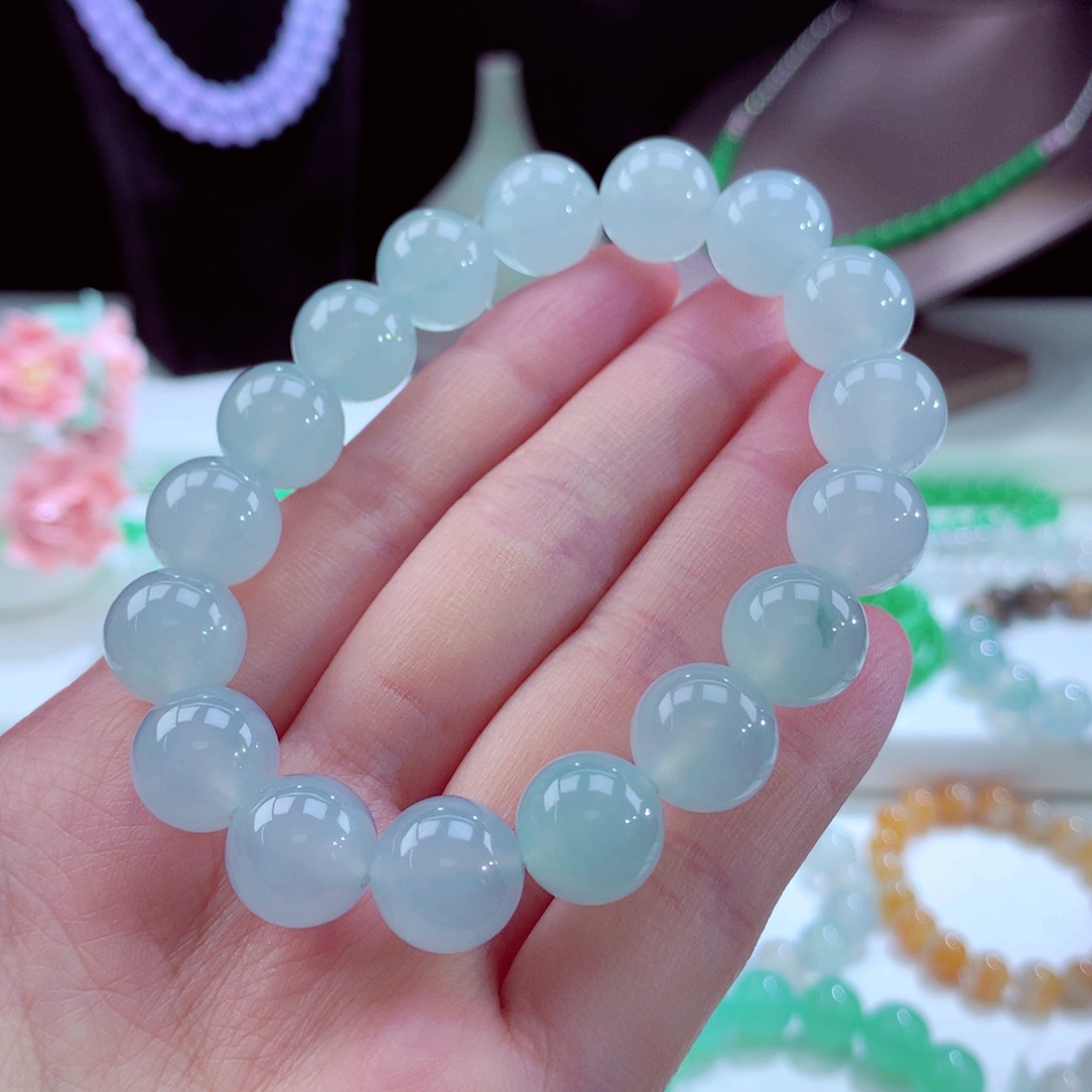 翡翠手链未镶嵌卡12mm