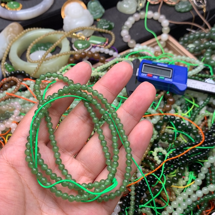 和田玉未镶嵌手链65