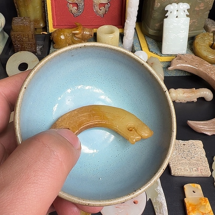 瓷片弱**体陶瓷摆件与陶瓷制作