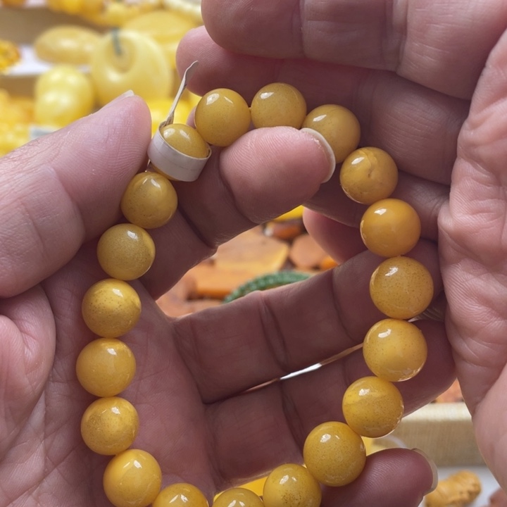 蜜蜡手串未镶嵌手串