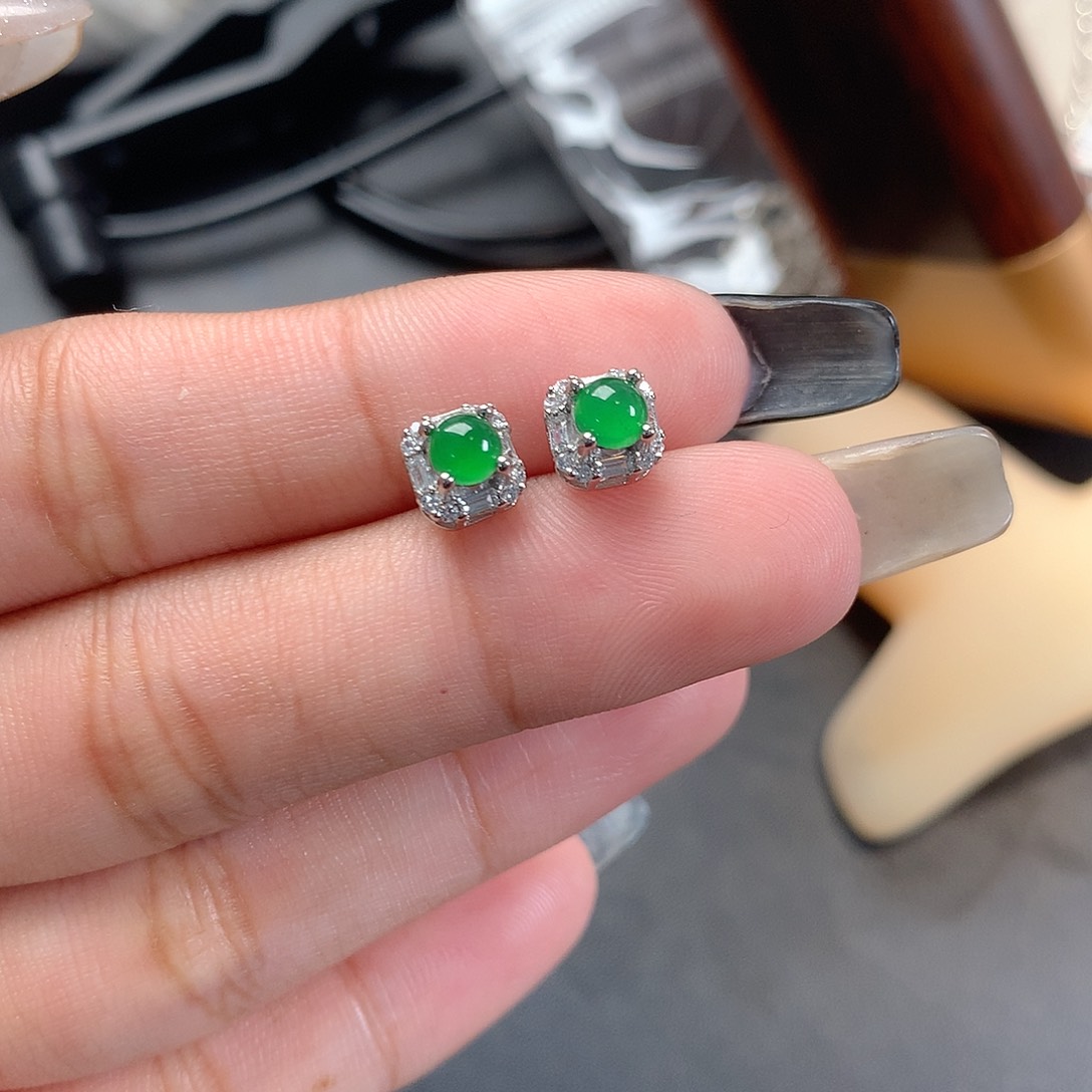 翡翠未镶嵌耳饰耳钉