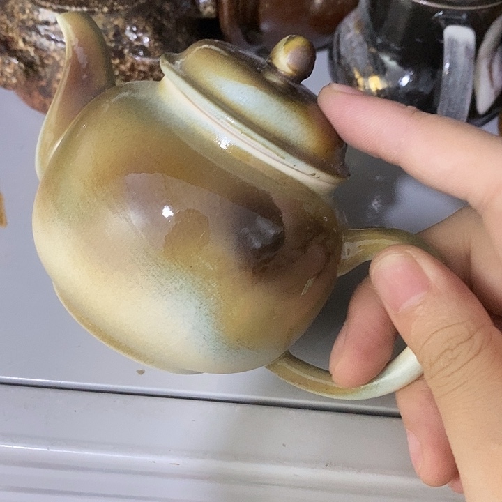 陶瓷艺术品及陶瓷壶壶