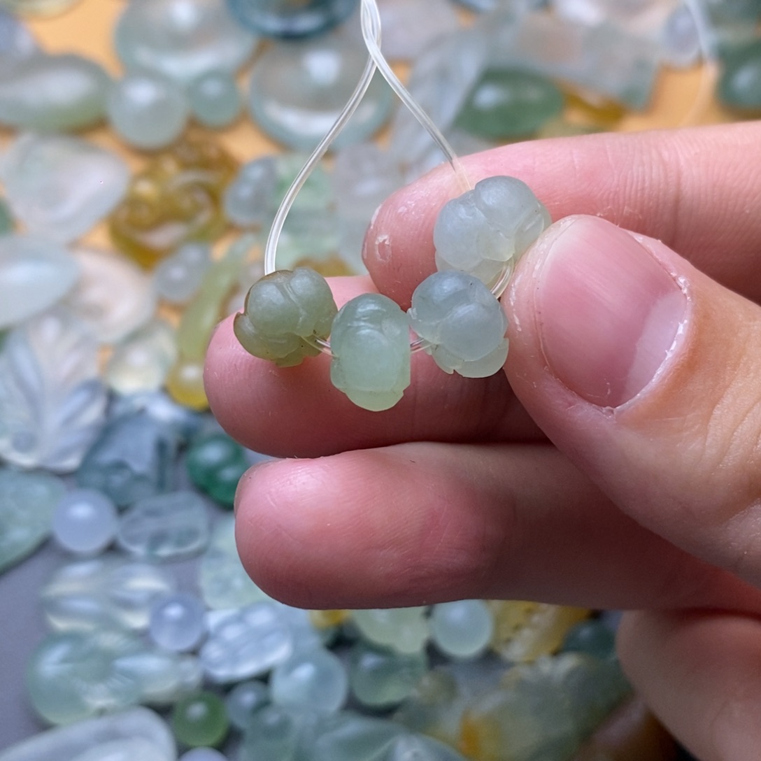 定制翡翠未镶嵌珠子