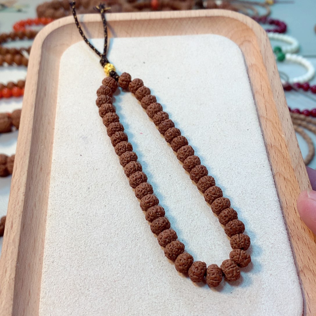 金刚菩提手串老树王黄金小尺寸头货8.6mm