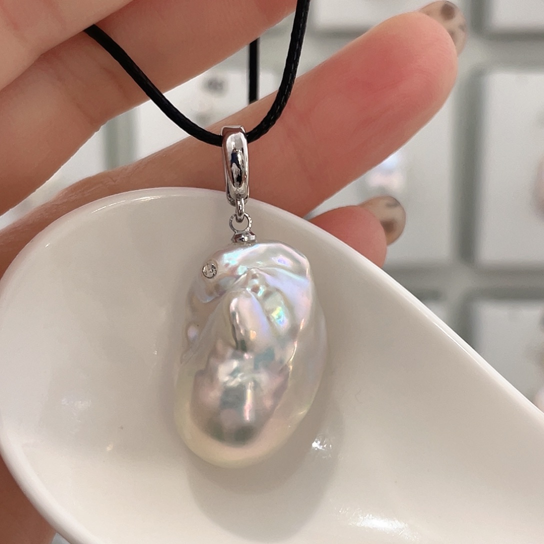 未镶嵌淡水珍珠颈饰
