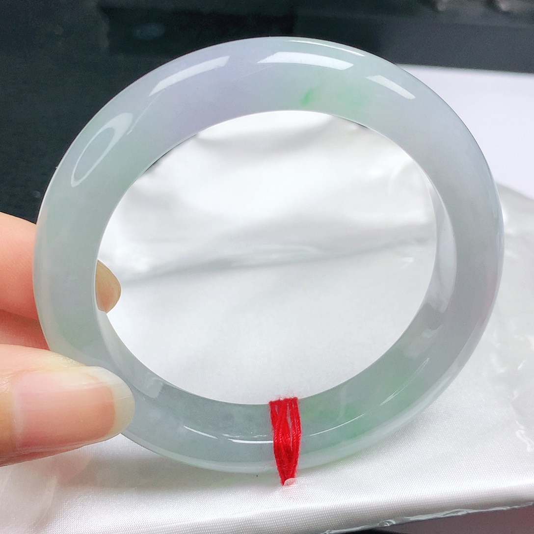 翡翠手镯未镶嵌正