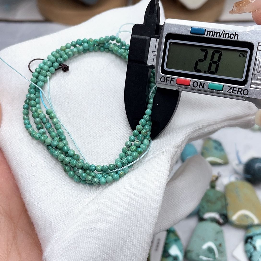 绿松石绿松石未镶嵌