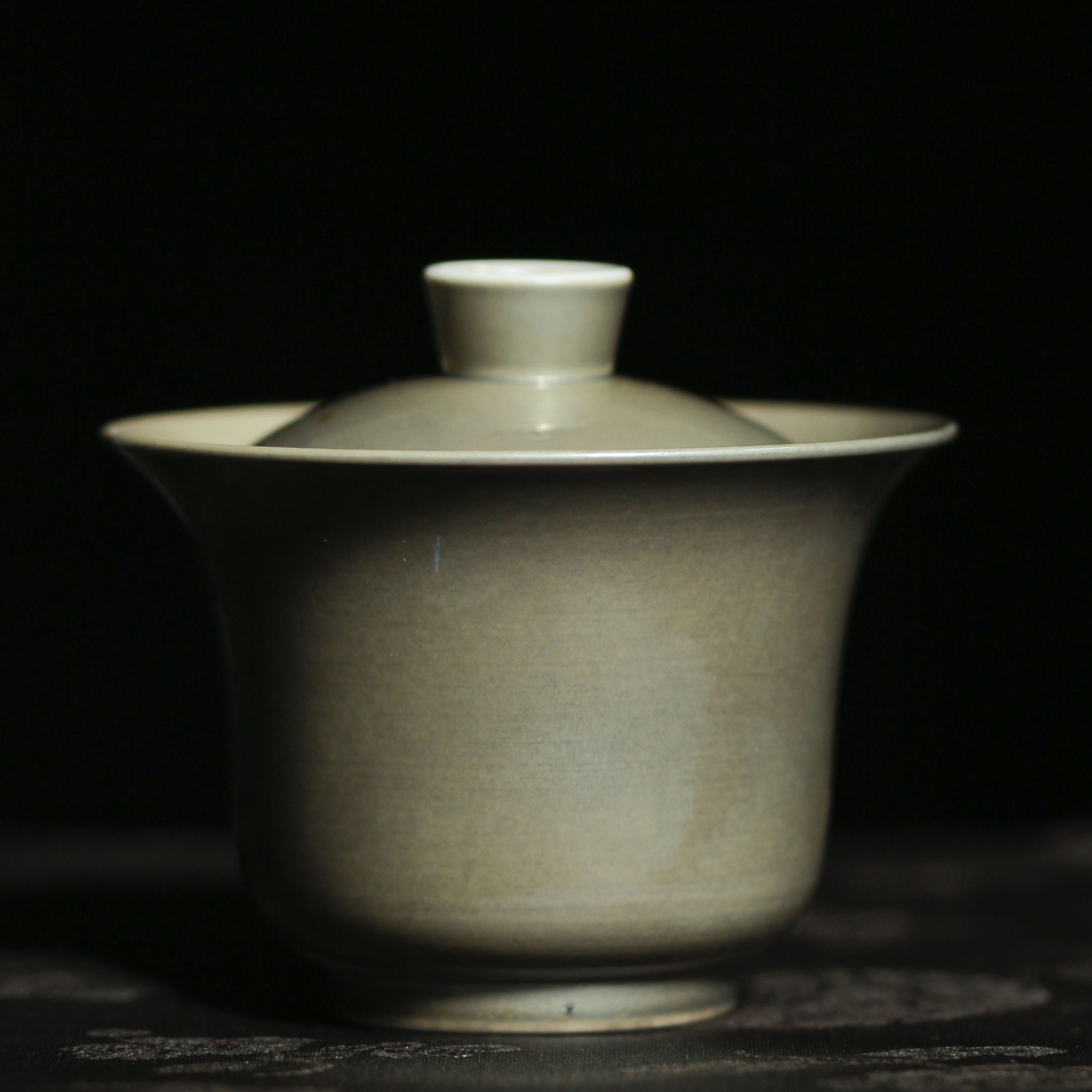 柴房柴烧微瑕盖碗，不支持退换，感谢支持~